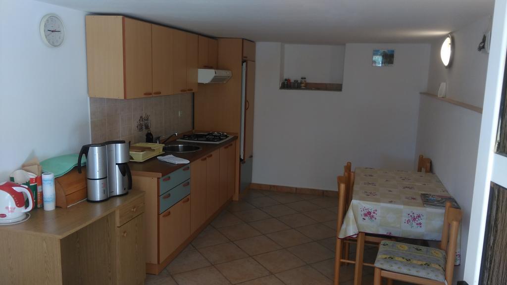 Apartments Zdenka Starigrad Paklenica Ngoại thất bức ảnh