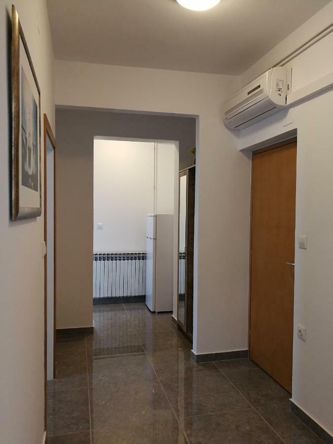 Apartments Zdenka Starigrad Paklenica Ngoại thất bức ảnh